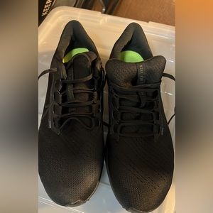 Nike Pegasus 38 Triple Black  (size13)